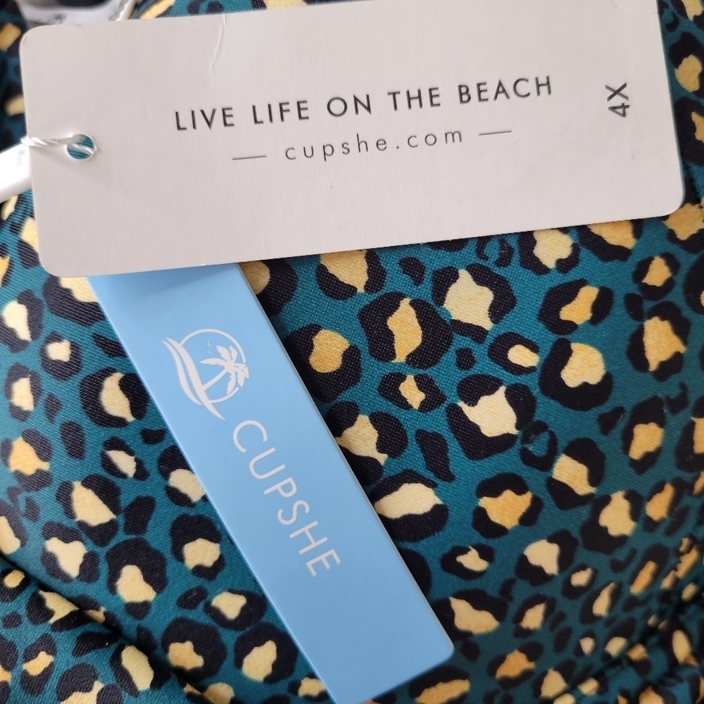 Cupshe One Piece Swimsuit Size 4X Leopard Print O Ring Belt Molded Cups New - Picture 4 of 8